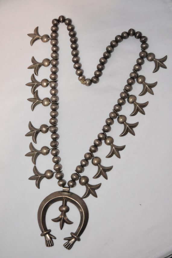 Heavy 282 Gram Native American Navajo Bear Turquoise Sterling Silver Squash Blossom Necklace Heavy 282 Gram Native American Navajo Bear Turquoise Sterling Silver Squash Blossom Necklace