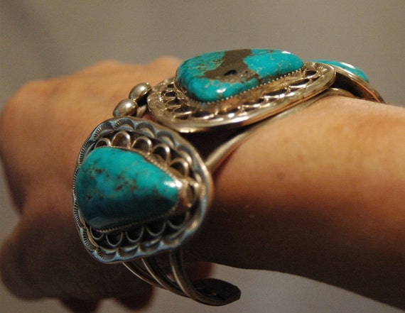 Important Liz Etsitty White Turquoise Vintage Native American Navajo Sterling Silver Bracelet Important Liz Etsitty White Turquoise Vintage Native American Navajo Sterling Silver Bracelet