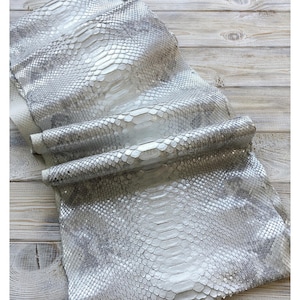 Real Python Hide | Pearl Ivory Snakeskin Unbleached | Whole Skin not per Meter!