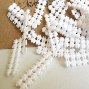 100 White Non Slip Grips Liners for Alligator Clips and Hair Bows