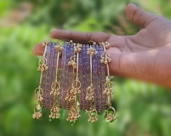 lavanda Kashmiri Ghungroo Bangle Set, Churiya de oro y plata, brazaletes nupciales de vidrio púrpura brazaletes de gota de lluvia