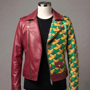 Chaqueta de cuero de motociclista de Giyuu Tomioka - Cosplay de Demon Slayer con estampado de Hashira del Agua - Chaqueta de cuero de vaca con diseño geométrico y granate