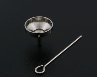 1Pcs Tiny Metal Funnel Tool for Cremation Pendant Jewelry 11x12MM Stainless Steel 1507037