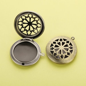 5Pcs 31MM Round Filigree Photo Locket,Keepsake Antiqued Bronze Silver Iron Locket,DIY Photo Memory Pendant Charm Supplies 1111080