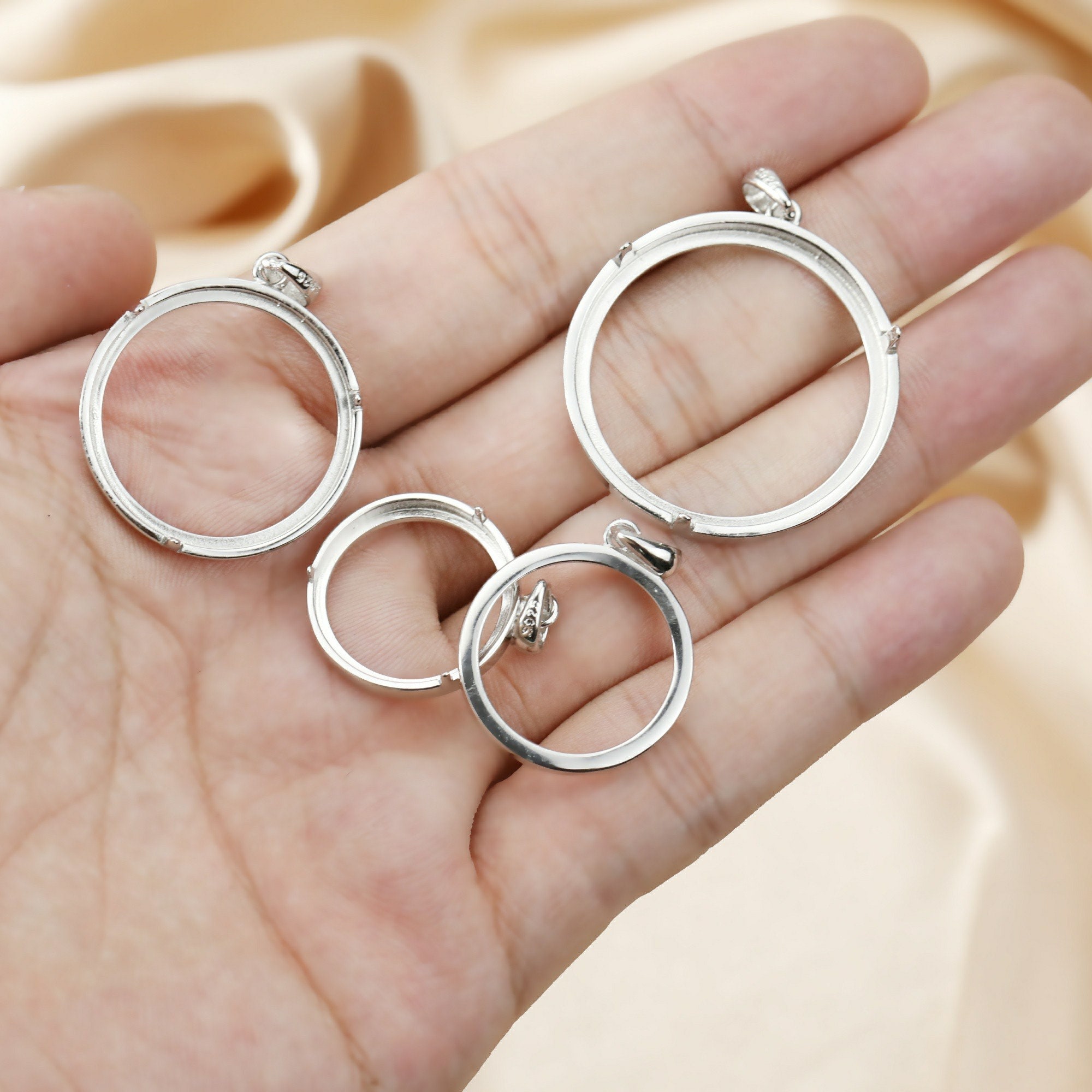 1pcs 19-30MM Round Prong Solid 925 Sterling Silver Cabochon 1pcs 19-30MM Round Prong Solid 925 Sterling Silver Cabochon