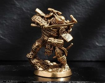 Figura de tortuga guerrera de latón macizo, escultura de metal artesanal, decoración de escritorio única