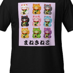 以下が含まれることがあります： クリーム色、ライトグレー、ダークグレーの3色の、つや消し仕上げの陶器製マグカップのセット。各マグカップはシンプルでミニマルなデザインで、丸みを帯びたハンドルが付いています。