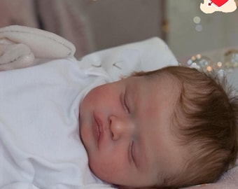 リアルなリボーンベビードール 48cm、柔らかいシリコン製の手足と布製のボディ、本物そっくりの重み付きポーズ可能なおもちゃ