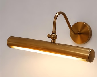 Handmade LED Picture Light – Adjustable Art Gallery Wall Lamp for Paintings, Portraits & Mirrors