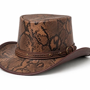 Sombrero de copa vaquero de cuero genuino con estampado de pitón marrón hecho a mano / Sombrero western premium / Steampunk, gótico, festival y cosplay / Unisex
