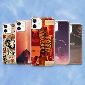 Puede incluir: Cinco fundas para teléfono con temas del zodiaco Aries. Los diseños incluyen una ilustración de un carnero con patrones florales, un paisaje montañoso, un collage de texturas rojas y naranjas con la palabra Aries, una constelación y un cielo nublado.