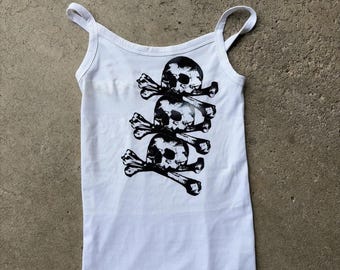 Emo skull and crossbones tanktop