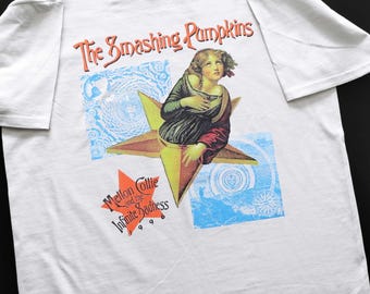 Camiseta de la portada de la gira de Mellon Collie and The Infinite Sadness Álbum de culto Smashing Pumpkins de los 90 metal shoegaze rock música grunge alternativa