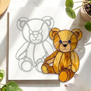 Nallebjörns solfångare i färgat glas PDF - Babyshower-present - Mönster för hängande fönsterdekorationer för barnrum