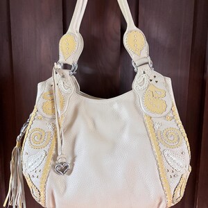 Brighton Melania Handbag Purse Pebble Leather Cream Lace Ruffle w Dust Cover bild 6