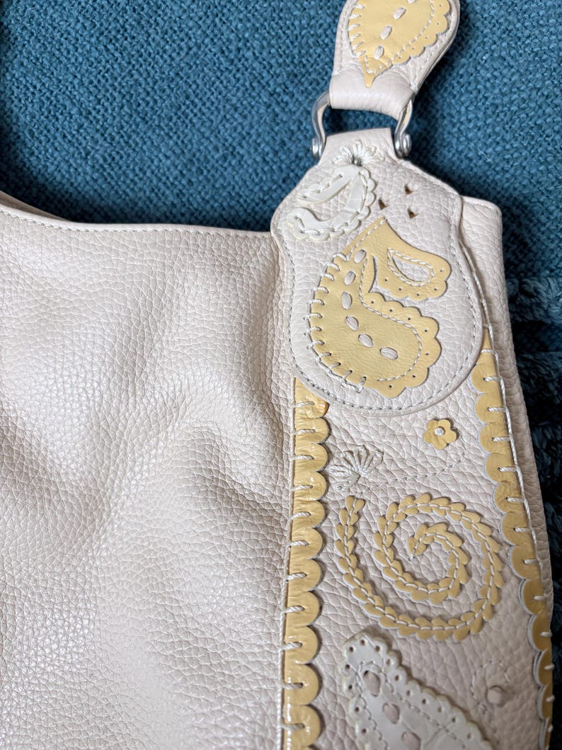 Brighton Melania Handbag Purse Pebble Leather Cream Lace Ruffle w Dust Cover bild 3