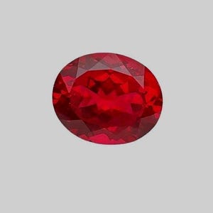Rubis ovale cultivé en laboratoire hydrothermal | Rubis taille brillant sang de pigeon vif | pour bijoux personnalisés