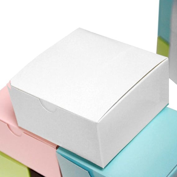 Favor Boxes, 40 party favors boxes, candy or treats white Cake Muffin Favor Boxes Bridal Shower Party Favor Gift Container - 4"x4"x2" Il_570xn