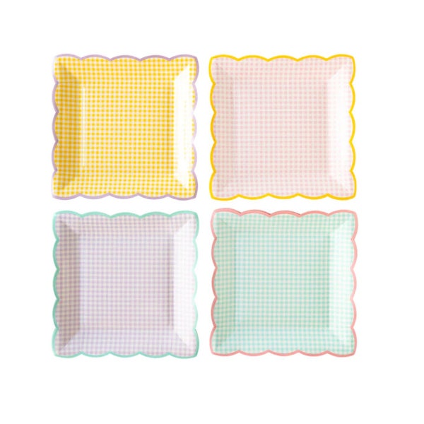 GINGHAM PLATE SET  8 square scallop paper plates • 9" X 9" • 4 colors, 2 of each color