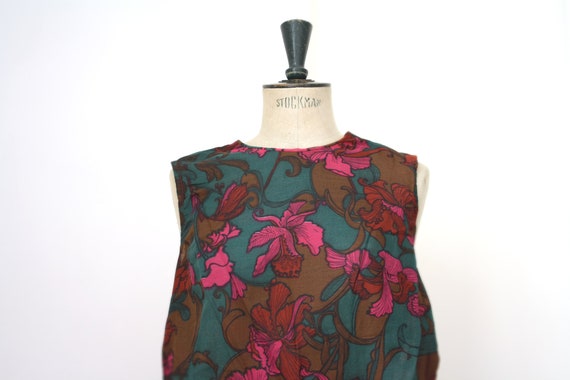 TIGER LILY. Vintage Floral dress // 1960s swing dr