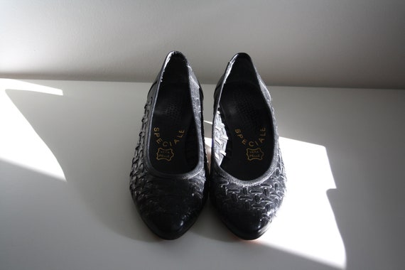 Woven leather vintage pumps /  Heel shoes . Size … - image 2