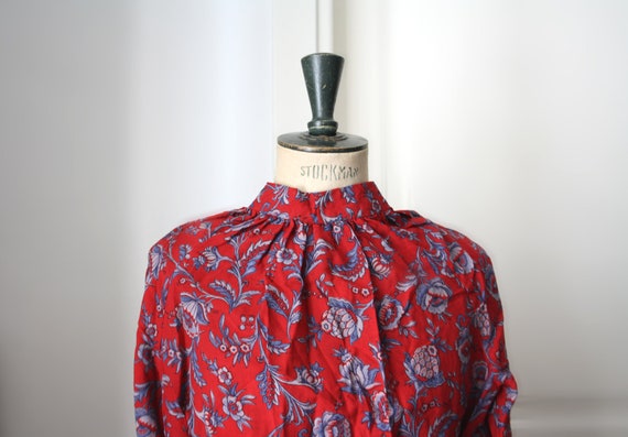 Vintage Floral dress // 1970s dress. Vintage dress