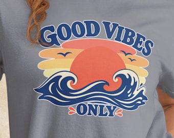 Good Vibes Sunset T-Shirt | Beach Waves Graphic Gift for Ocean Lovers