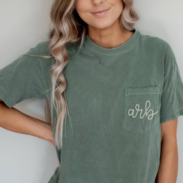 Monogrammed Comfort Colors Embroidery Tee | Short Sleeve Pocket T-Shirt | Unisex Vintage Pigment Dyed | initial tee