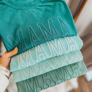 Comfort Colors College Block MAMA short sleeve tee | Vintage T-Shirt | Unisex Vintage Pigment Dyed | Mothers Day | Oversized Tee | Mom