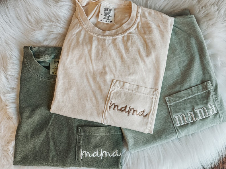 Comfort Colors Short Sleeve MAMA pocket tee Pocket T-Shirt Unisex Vintage Pigment Dyed Mothers Day Oversized Tee Mom image 2