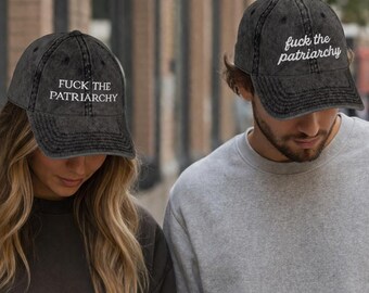 Vintage Washed Distressed Feministische bestickte Kappe “Fuck the Patriarchy” Hut | Mutige Statement Dad Mütze, Equality Slogan Mütze, Feminismus Geschenk