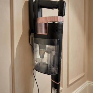 Soporte de pared para aspiradora Shark Stratos IZ400 / IZ400UK / IZ420