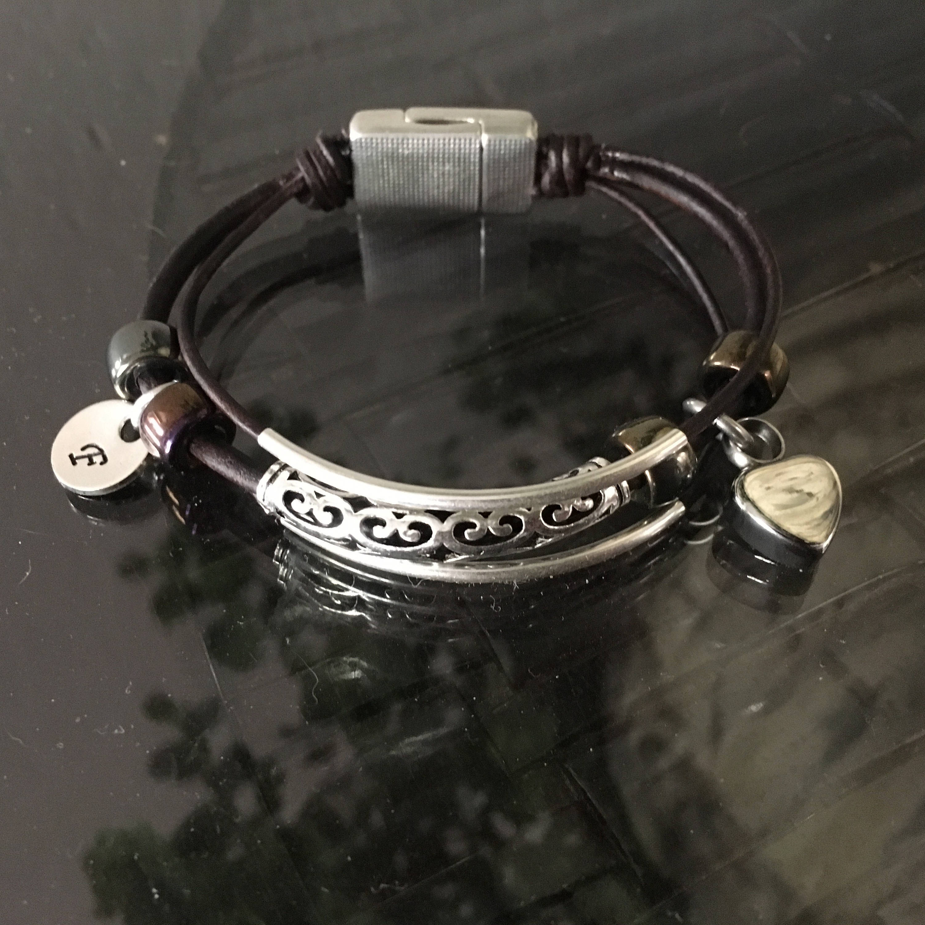 Urn Bracelet Leather Ashes Jewelry Remembrance Jewelry Etsy