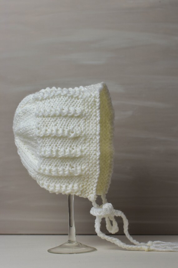 Faux Cables Baby Bonnet Knitting Pattern - First Size