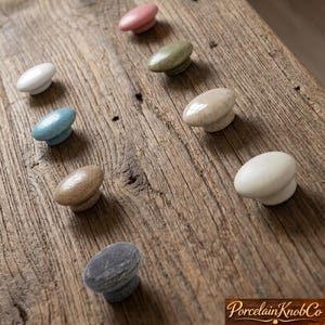 Tirador de porcelana premium con forma de hongo, tirador de cerámica para armarios y cajones, pomo duradero para muebles, decoración moderna y minimalista para cocina y baño.