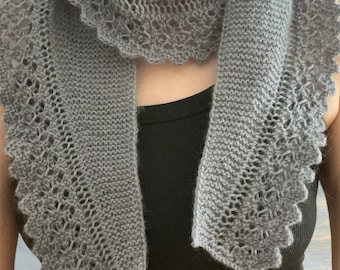 Garter and Lace Edge Scarf