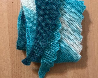 Asymmetric Zigzag Edge Scarf