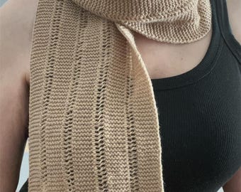 Easy Eyelet Scarf