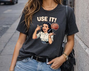 Camiseta retro "Usalo" para mujer / Modelo urbana / Camiseta con gráfico vintage