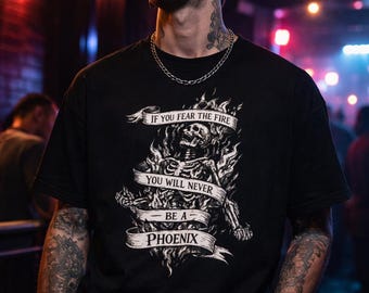 Camiseta holgada con esqueleto de fénix de fuego / Camiseta gráfica gótica urbana / Camiseta con la frase "Si le temes al fuego" / Camiseta unisex de estética oscura