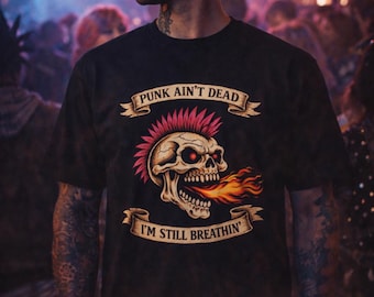 Camiseta con estampado "Punk Ain't Dead" – Camiseta de punk rock con calavera para hombre, camiseta con mensaje rebelde, ropa urbana alternativa, camiseta para fiestas y conciertos.