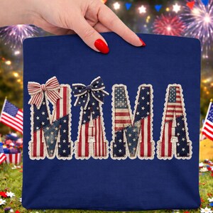 Preppy patriottische mama png, faux patchwork patriottische moeder sublimatieontwerp, rood wit blauwe strikken, coquette 4 juli