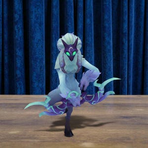 Kindred figure - Etsy 日本