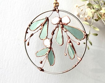 Stained Glass Mistletoe. Round Suncatcher. Circle Shape. Home Decor Wall Art