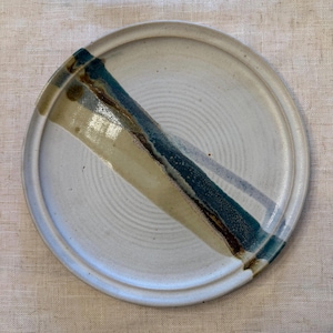 Vintage Studio Keramik Teller 10 ”handgefertigte Keramikschale Neutral Blau Streifen Küstendekor