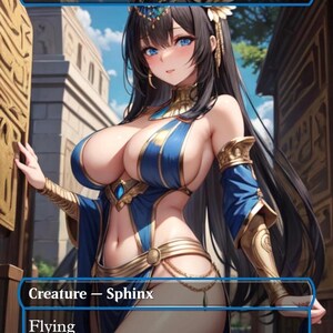 Puede incluir: Una carta de arte de fantasía titulada "Consecrated Sphinx" que presenta un personaje de esfinge femenina con ojos azules y cabello oscuro. La carta tiene una combinación de colores azul y dorado, con texto que indica que es una criatura con la capacidad de robar cartas.