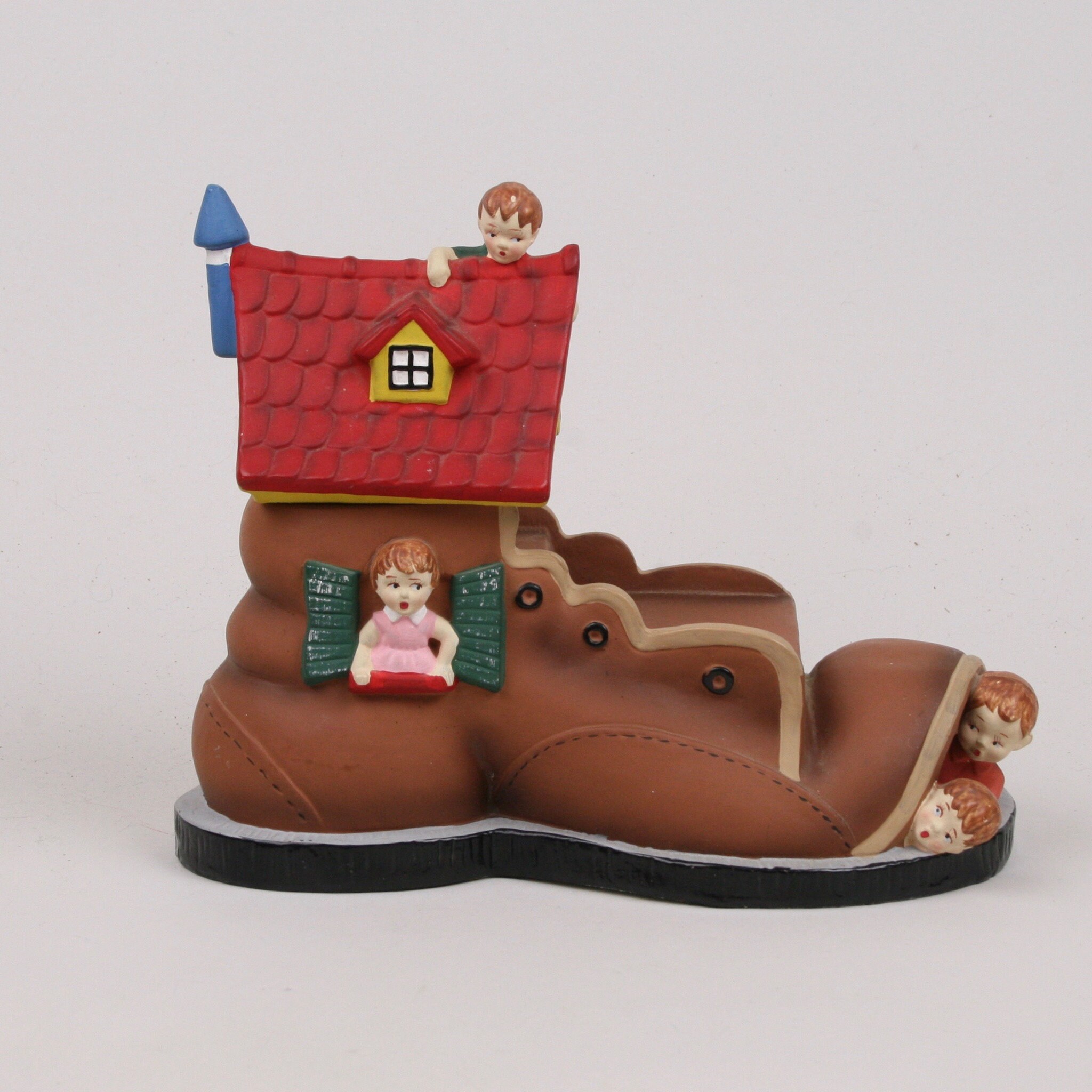 Shop Display Large Shoe House With Childrenscarce Nursery - Etsy Shop Display Large Shoe House With Childrenscarce Nursery - Etsy
