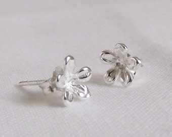 Beautifully Detailed Handmade Sparkling Flower Sterling Silver 925 Earrings Unique Gift