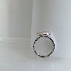 Gorgeous Handmade Solid Sterling Silver Hammer Finish Organic Form Pebble Ring Unique