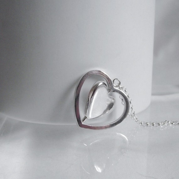 Stunning Moving Handmade Hammer Finished Sterling 925 and Fine 999 Silver Spinning Heart Pendant